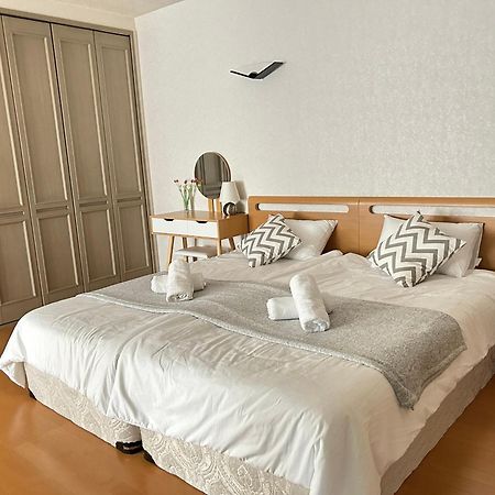Roomy 4Br Home Sleeps 9／Shinosaka／Large Groups Exterior photo