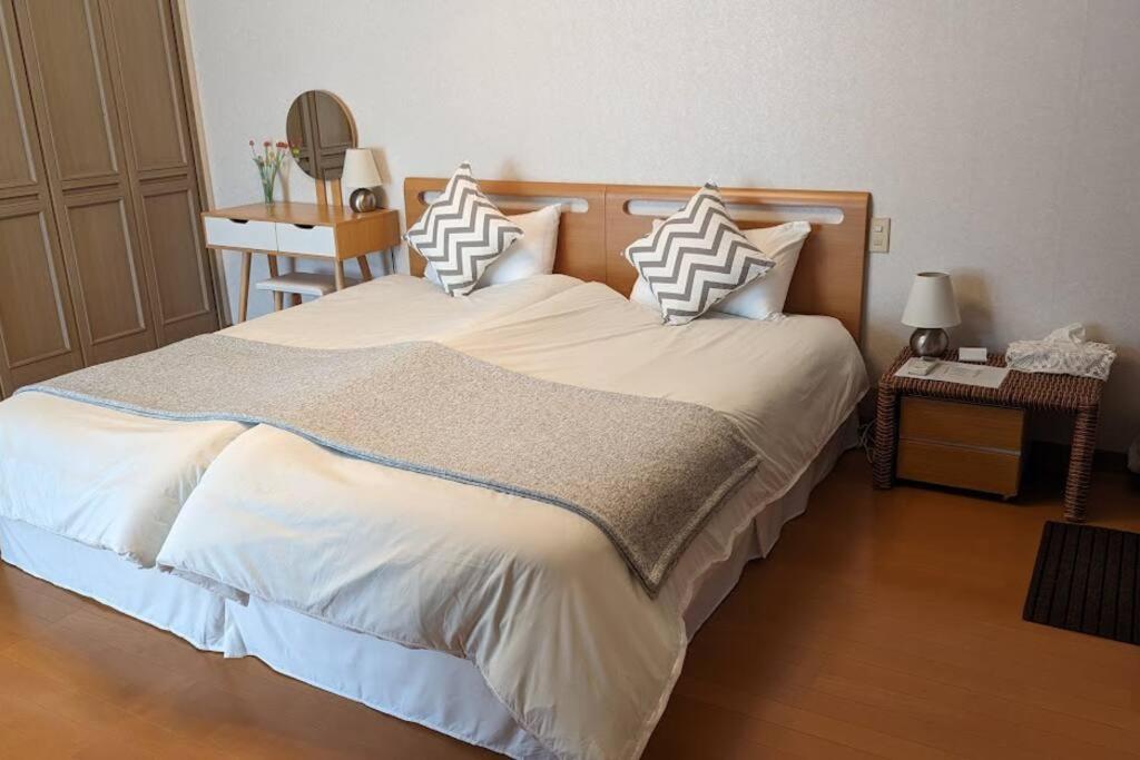 Roomy 4Br Home Sleeps 9／Shinosaka／Large Groups Exterior photo