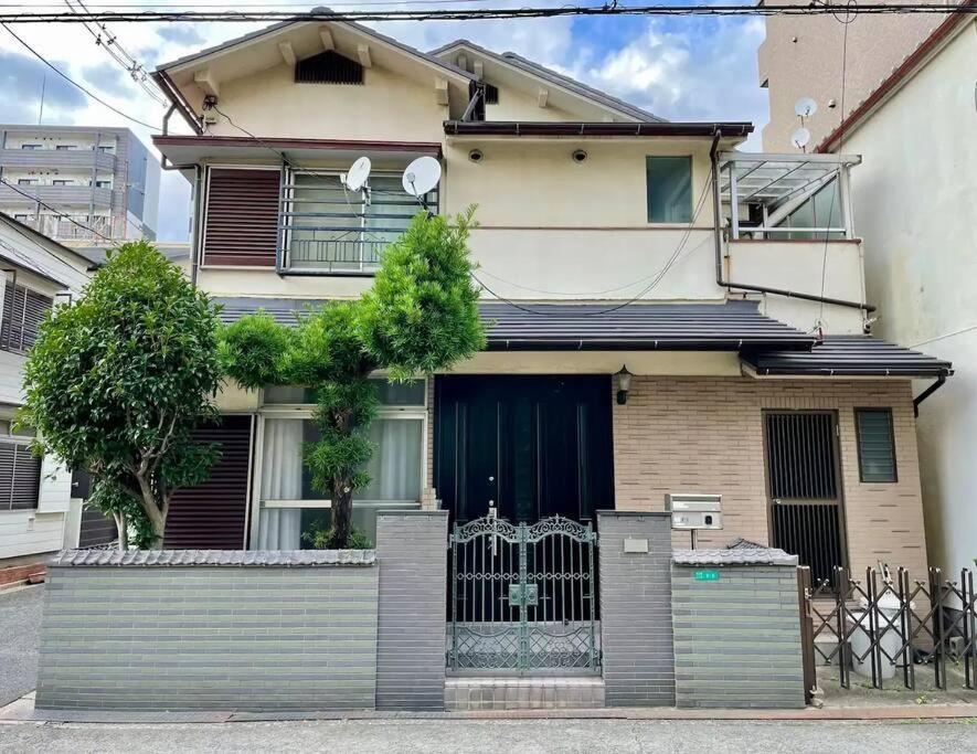 Roomy 4Br Home Sleeps 9／Shinosaka／Large Groups Exterior photo